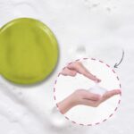 Yoko Matcha & Strawberry Acne Soap – Savon visage anti-imperfections au thé vert 60 g – Image 4