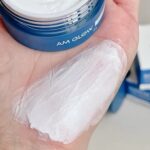 AM GLOW Booster White Underarm Cream – Crème illuminatrice pour les aisselles 10 g – Image 4
